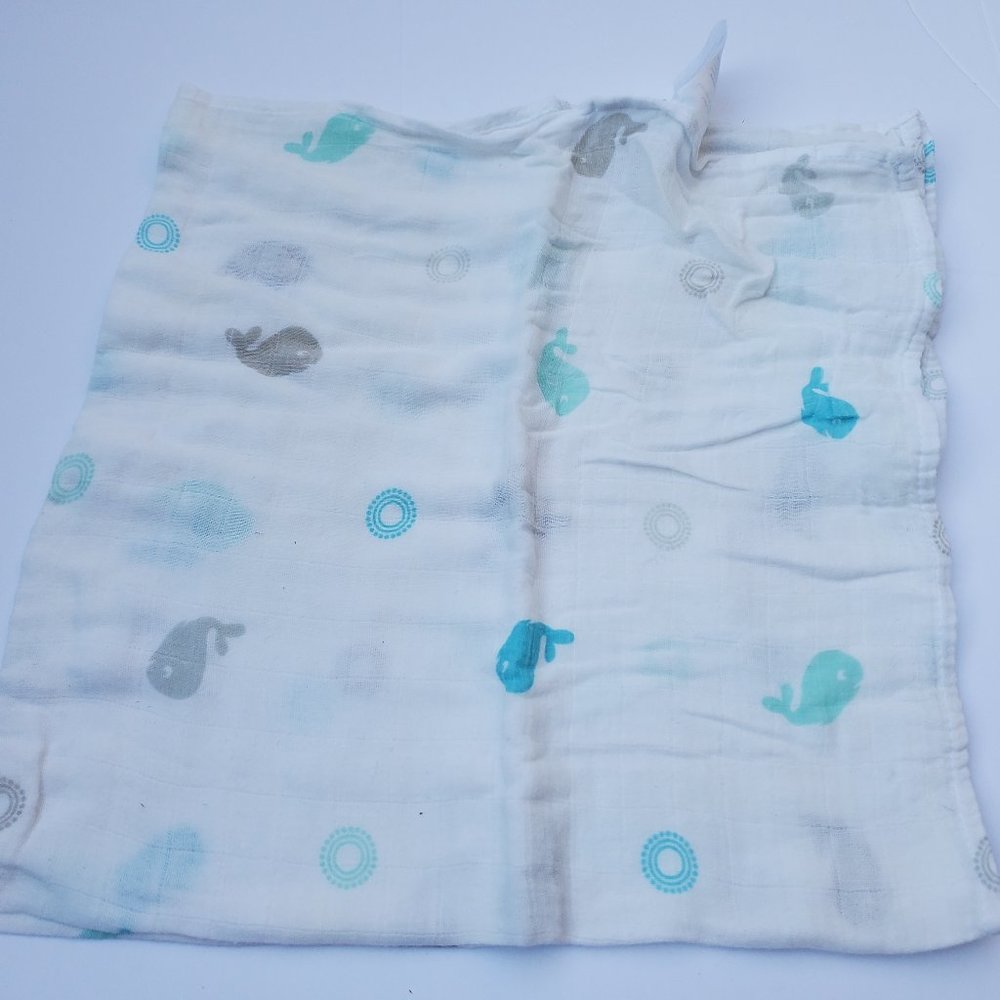Lulujo Baby Muslin Swaddling Blanket Blue Aqua Gray White Whales Dolphins.